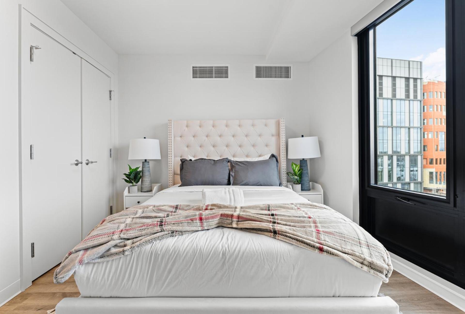 Furnished Luxury Apartment Next To Harvard Stadium Boston Exteriör bild